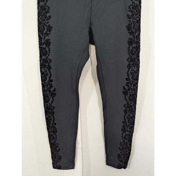 NWOT! ANN TAYLOR FACTORY! LUXE BLACK,  FLORAL RELIEF STRIPED SIDE LEGGINGS!  S - Picture 4 of 9